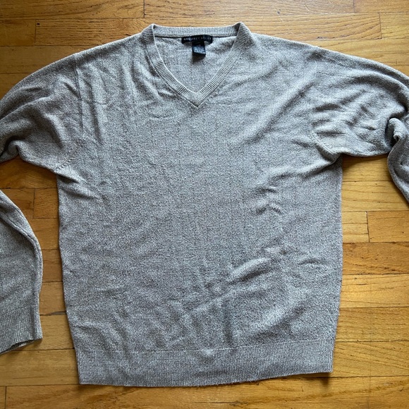 Geoffrey Beene men’s sweater - Picture 2 of 5